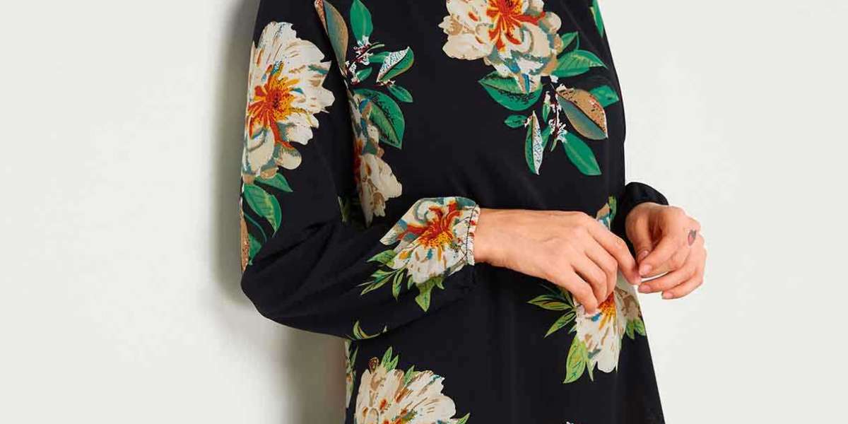 NEW FEELING Wholesale Floral Dresses are Premium in the Fashion Industry
