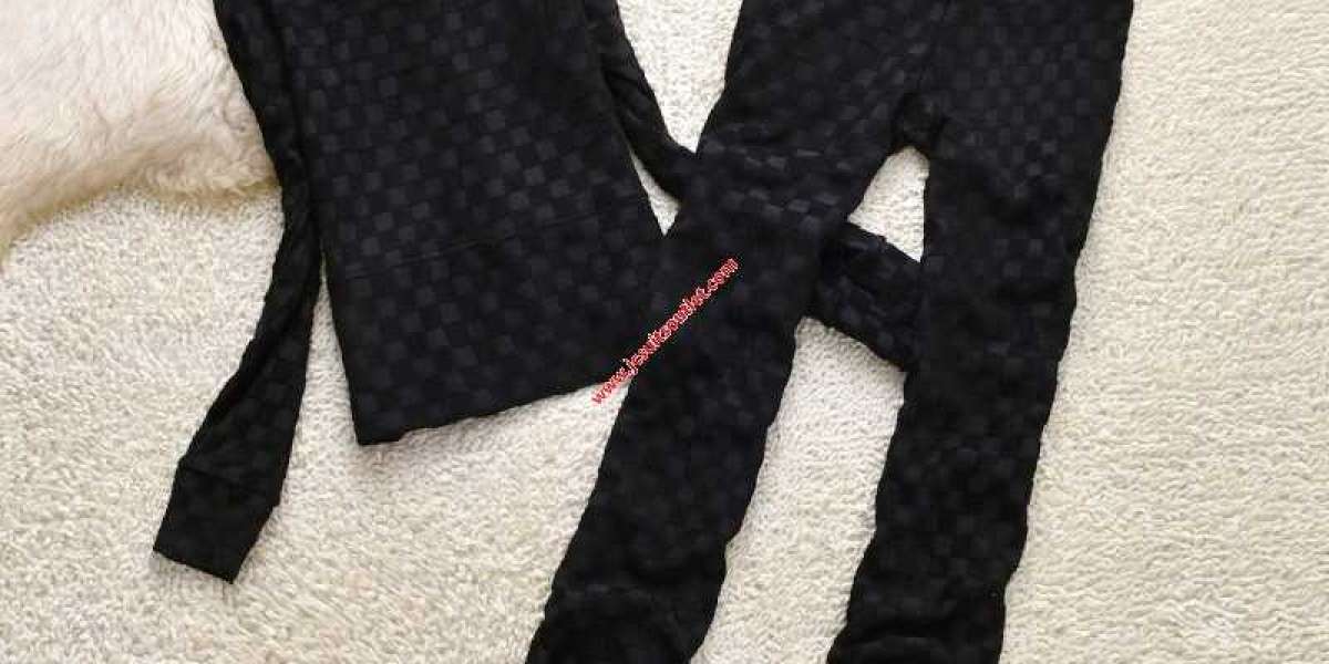 Why Has Boys Tracksuits Grow to be One of the most Most well-liked Garments Product Between Boys?