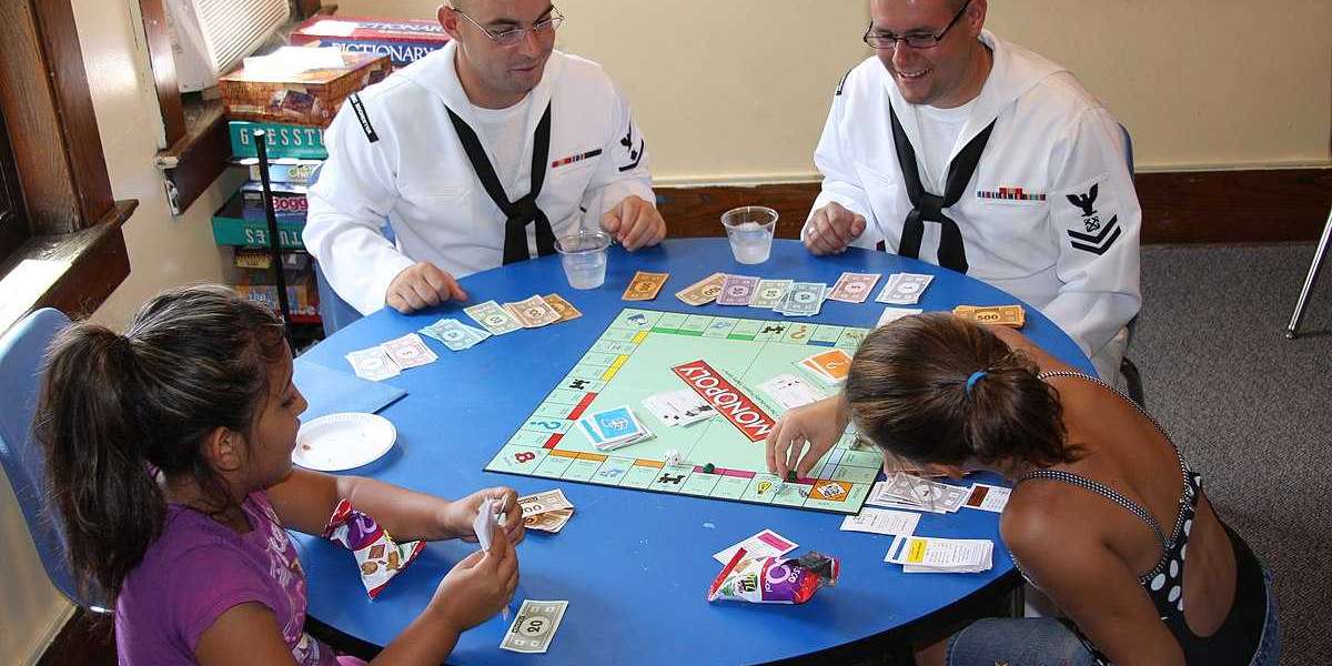 The Award Winning Board Games Star