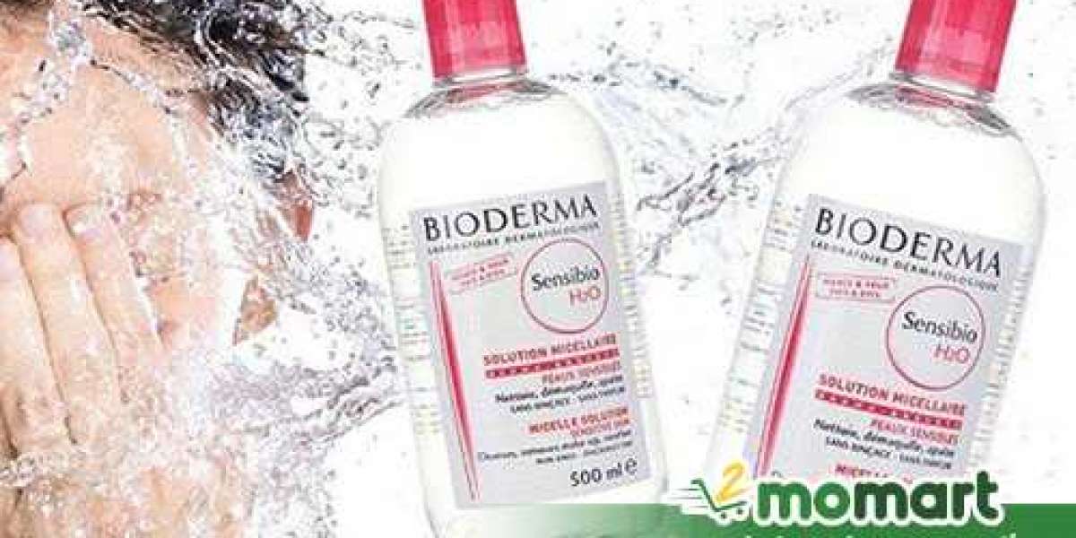 Top 3 nước tẩy trang cho da nhạy cảm giá học sinh được yêu thích hiện nay