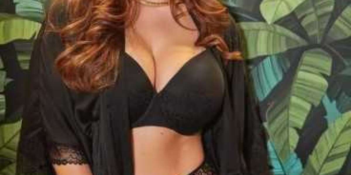 Make a Trip with the Lahore Call Girls