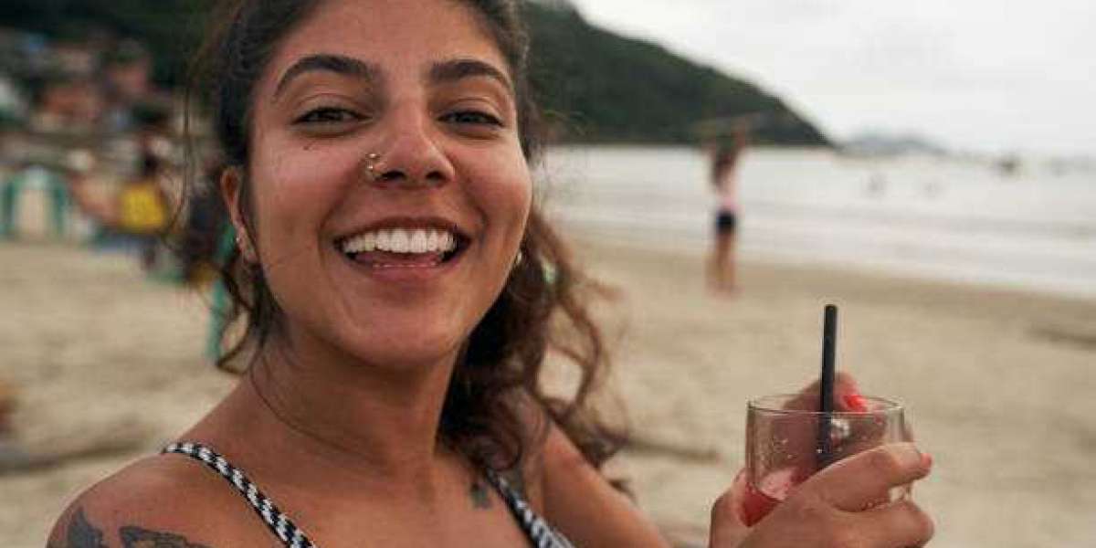 A guide to choosing the best escort service in Aerocity.