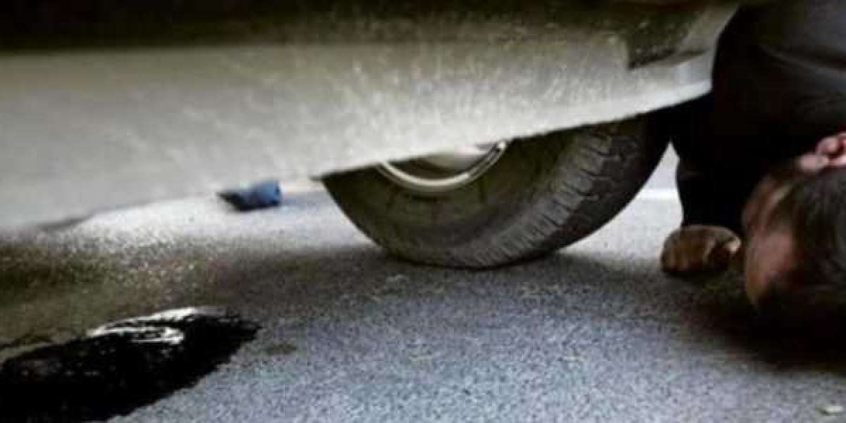 10 Penyebab Oli Mesin Mobil Rembes