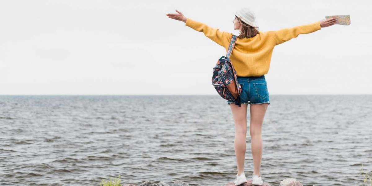 11 Safest Travel Destinations for Solo Women Travelers [Travel Guides]