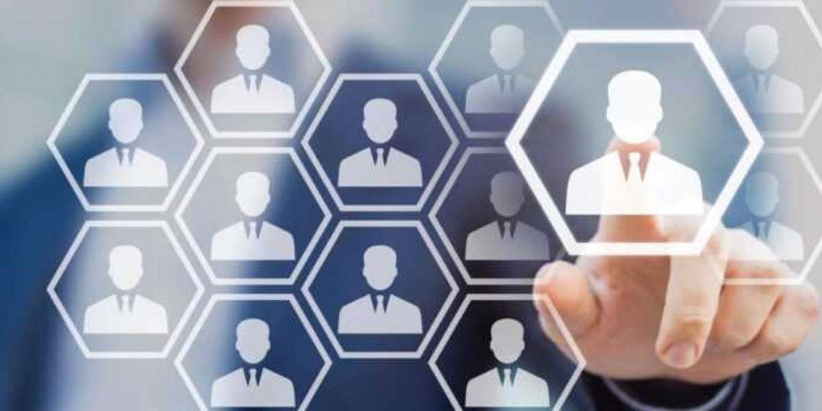 How to break the recruitment mold to hire effectively?