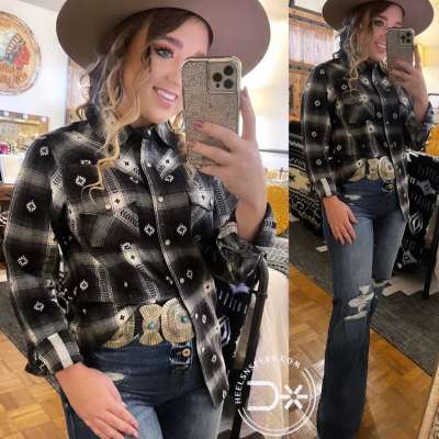 Real Ariat Thunderstorm Button Up Profile Picture