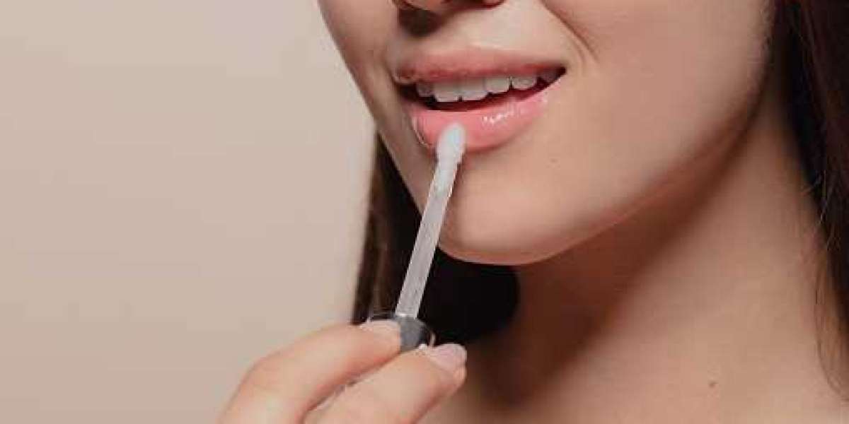 Lip Gloss Market Size, Top Competitors, Growth Rates by Regional Investment 2027
