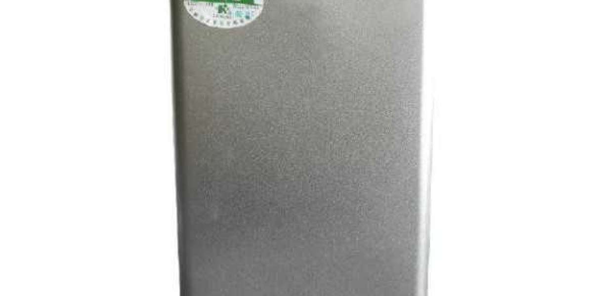 Self-healing low voltage split phase capacitors are recommended