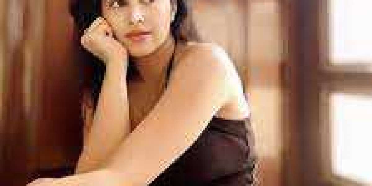 Low Pay (Cheap) Mathura call girls are available for cash Delivery