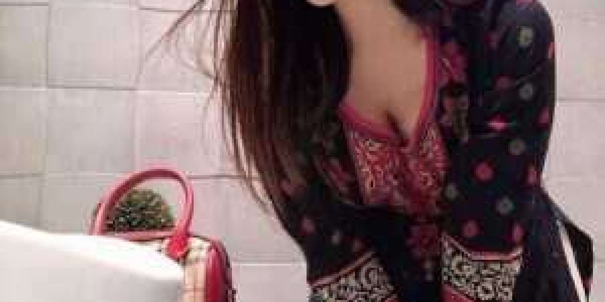 Russian Escorts in Aerocity