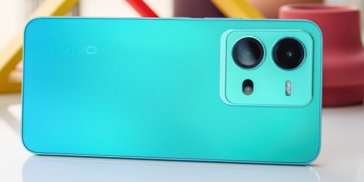 Battery Life And Charging Options Of The Vivo V25