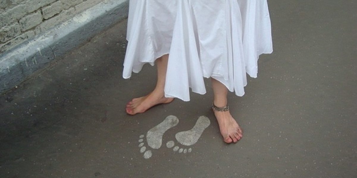 Exploring the Psychology of Foot Fetishism: Disclosing Desires and Behavior