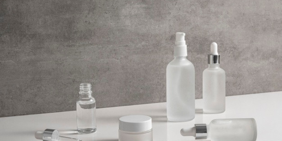 The domestic wholesale beauty supply market is undergoing a fierce transformation