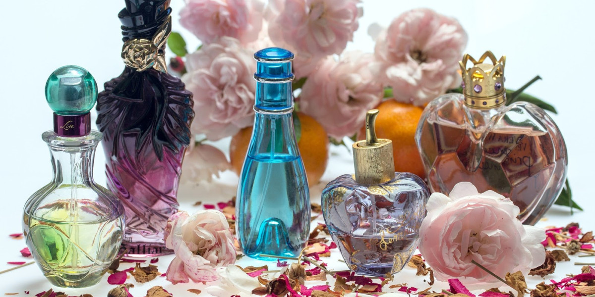 Perfume Market Size, Share, Forecasts Analysis, Company Profiles, Competitive Landscape and Key Regions 2033