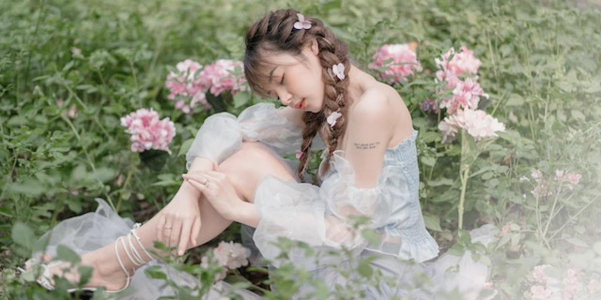 The Evolution of Her Beauty: Embracing Diversity and Inclusivity