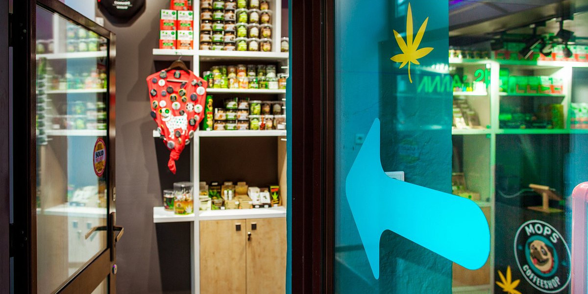 The Benefits of Shopping at a Cannabis Shop