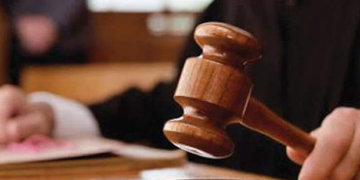 DRT Jabalpur Advocate vs. Traditional Debt Collection Agencies: Choosing the Right Path to Debt Recovery