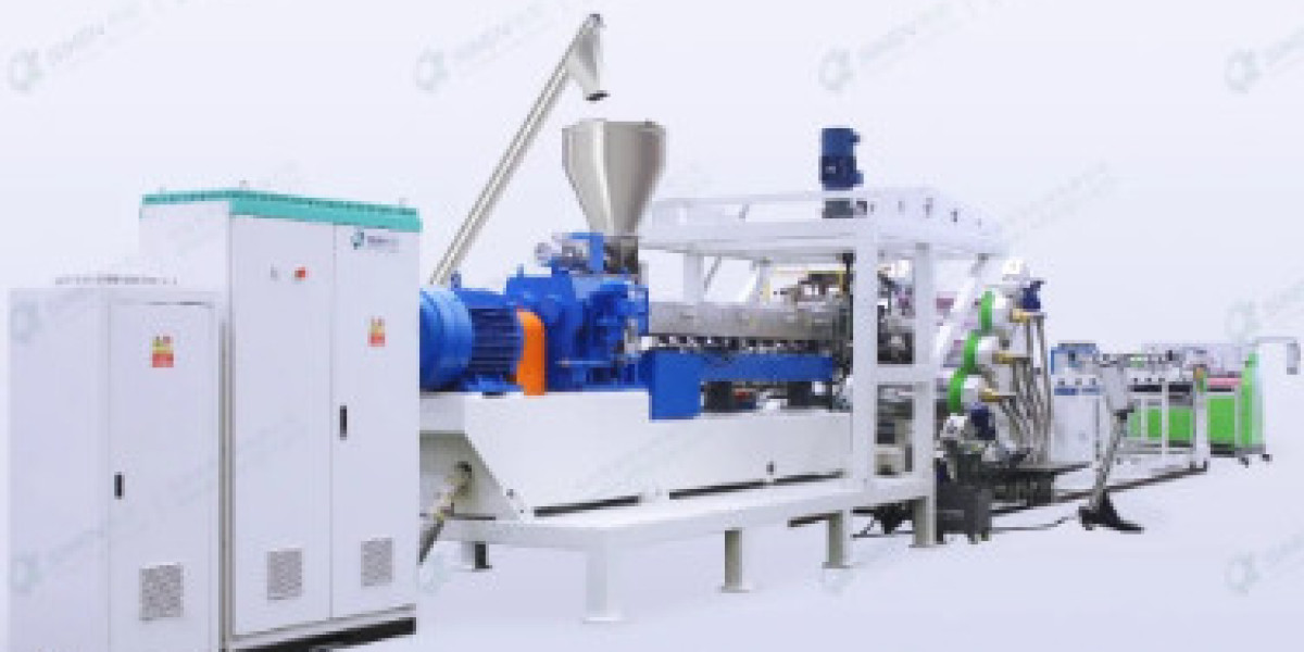 What are the advantages of using degradable sheet extrusion equipment?