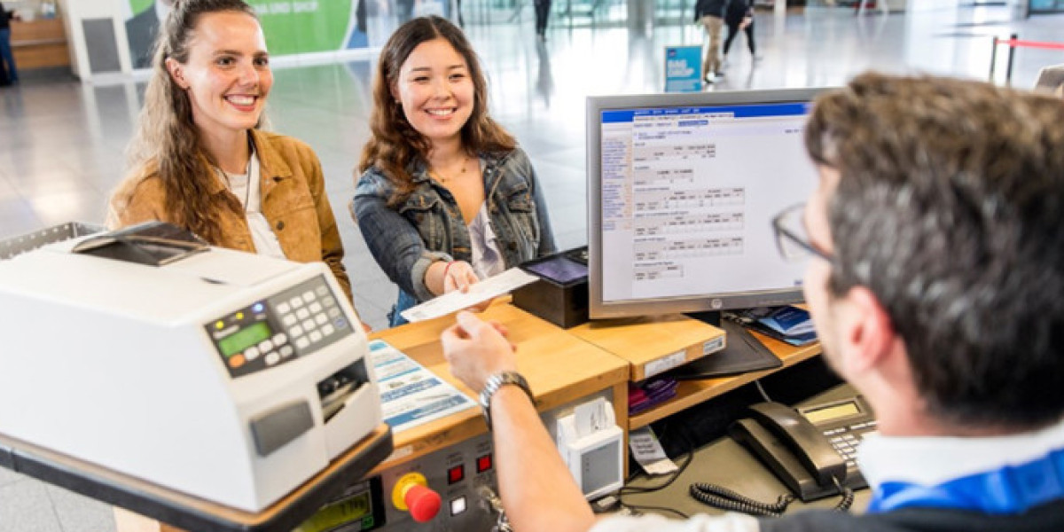 How Do I Talk to a Live Agent with Volaris?