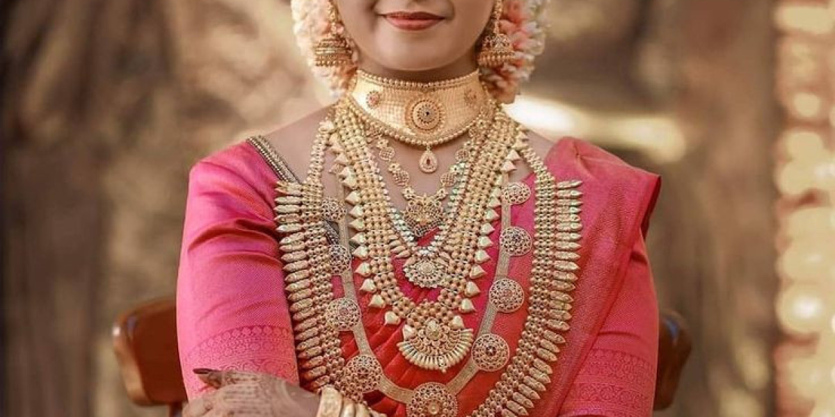 SWARAJ JEWELLERS' JEWELLERY: STYLE IN CLASS