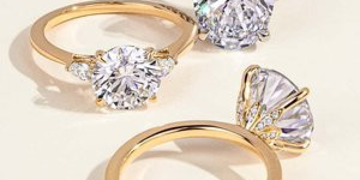  The Art of Luxury: Discovering Dallas' Finest Jewelers