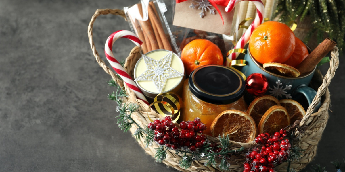 Healthy Treats at Your Doorstep: Fruit Hamper Delivery in Singapore