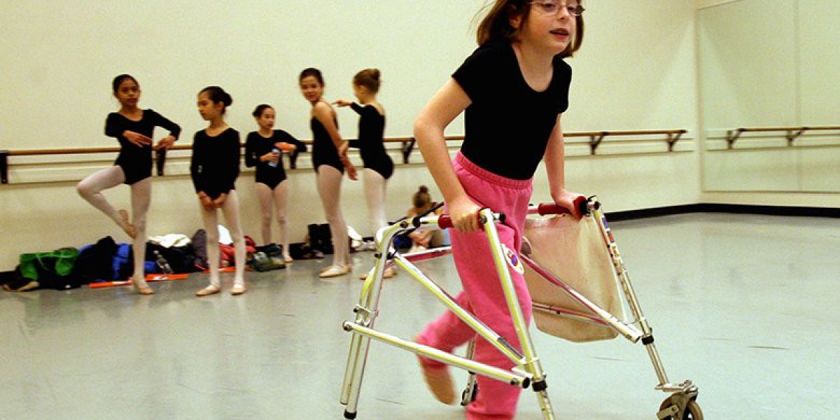 Personalized Medicine in Muscular Dystrophy Treatment Market: Tailoring Treatments for Better Outcomes