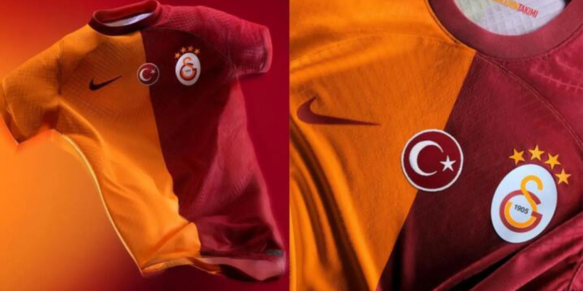 Galatasaray 2023/24 Nike Home Kit