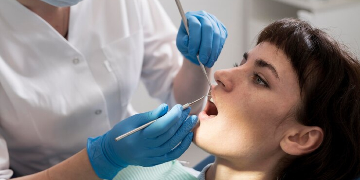 Empowering Oral Wellness: The Influence of Periodontal Dentists