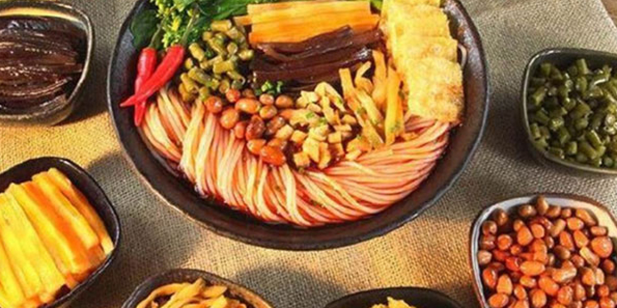 一條有味道的安利！又臭又香的李子柒螺螄粉