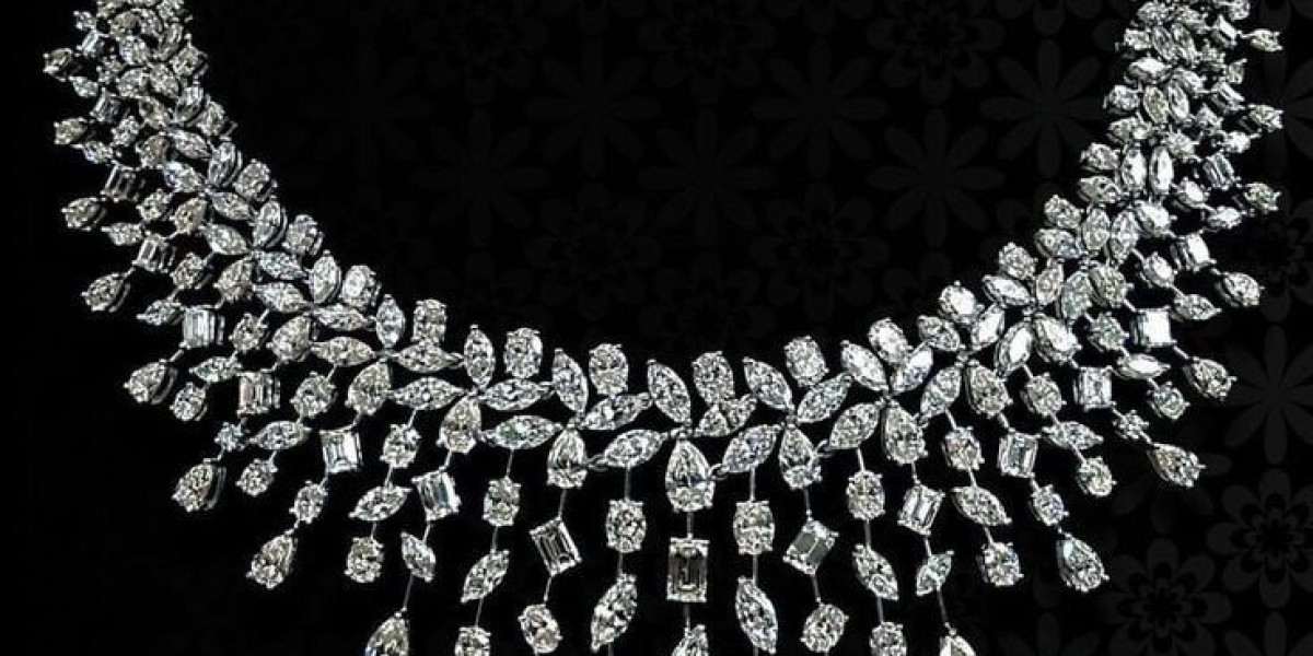 The Crown Jewels: Embrace the Magic of Luxury Jewelry