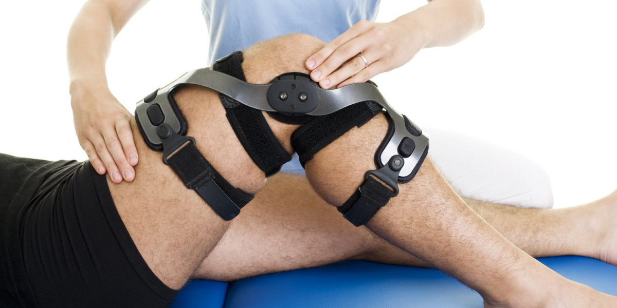 Keeping Pace: Maintaining An Active Lifestyle With Knee Braces