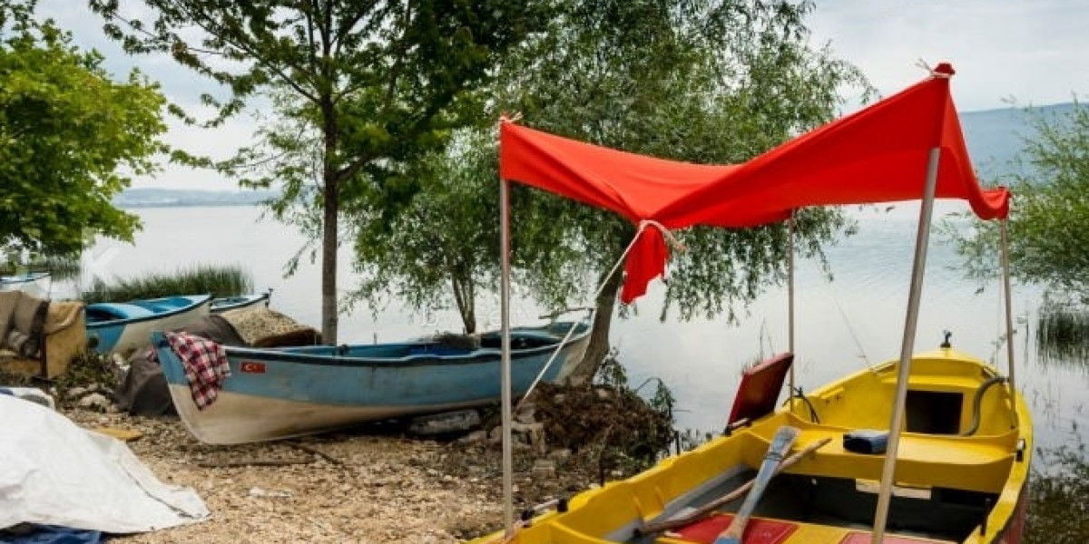 Get the Most Out of Your Kayaking Adventure with a Sun Shade