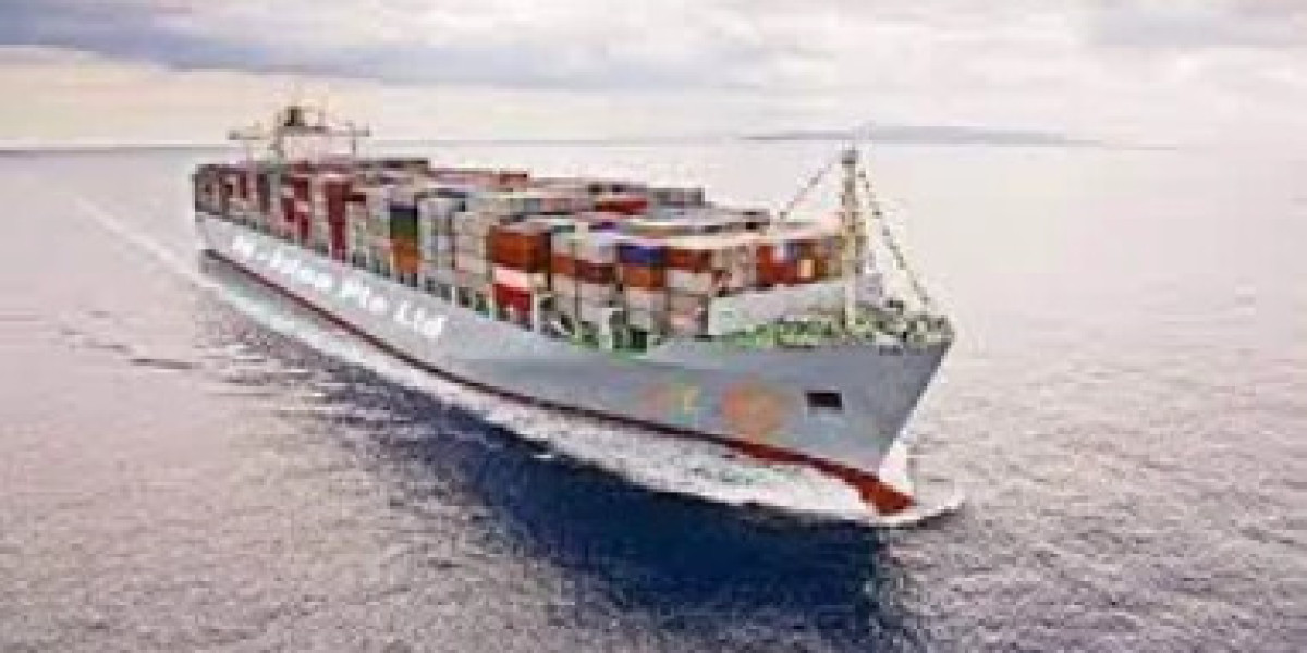What types of cargo are typically transported on the FCL container ship to Singapore?