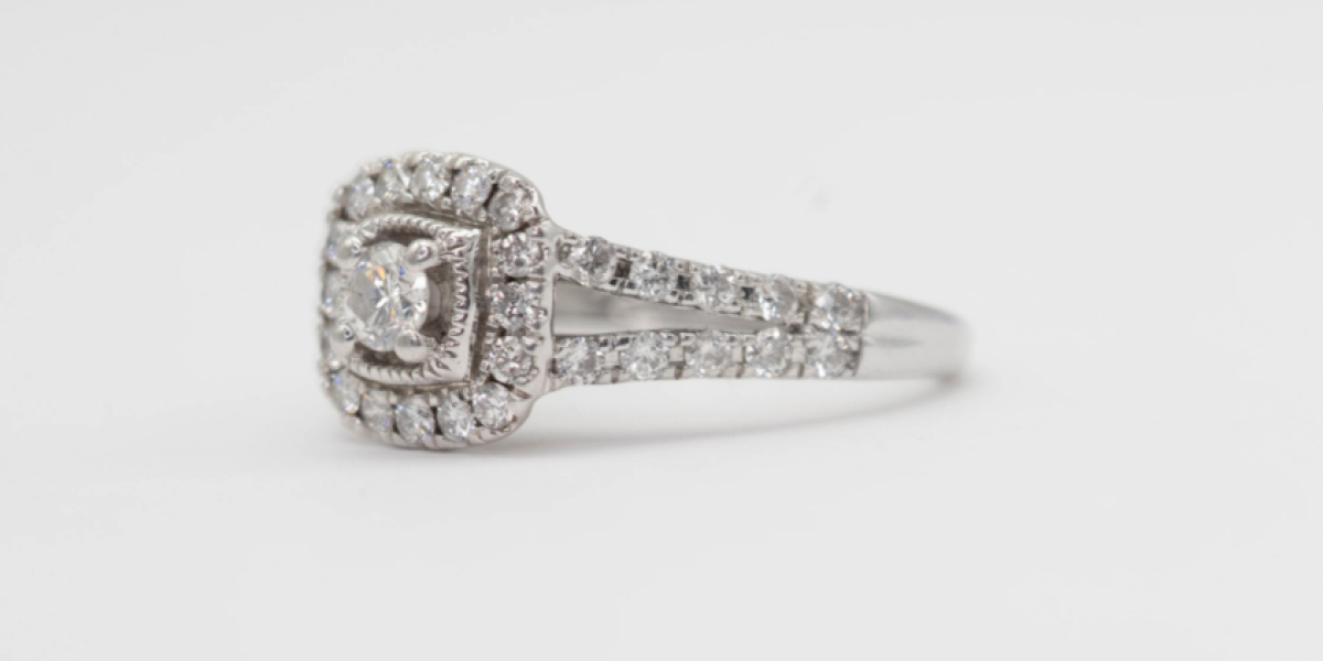 What is Handcrafted Jewelry in Dallas?