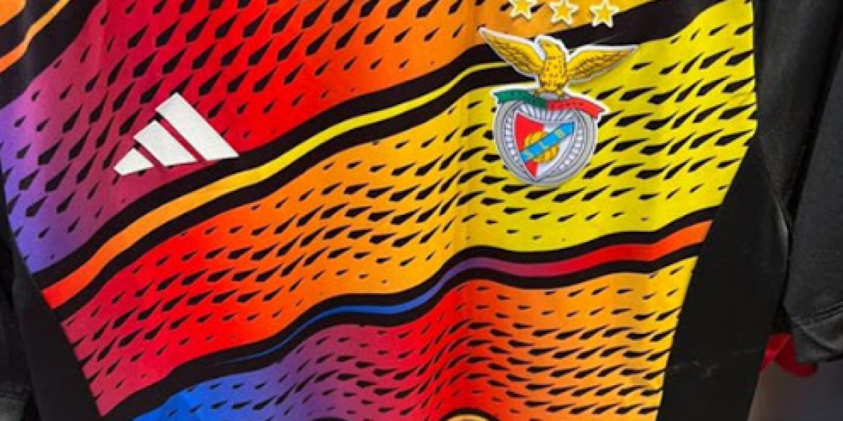 Benfica 23-24 oprema pred tekmo temelji na predlogi TIRO23 PRO