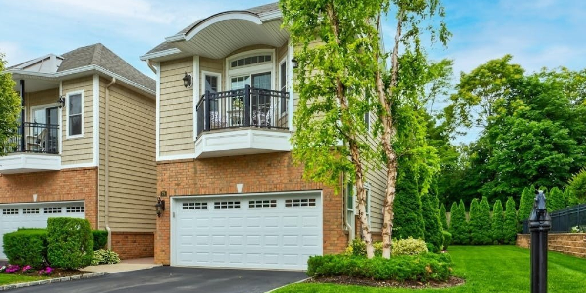 Luxury Condos Apartments Westbury, NY