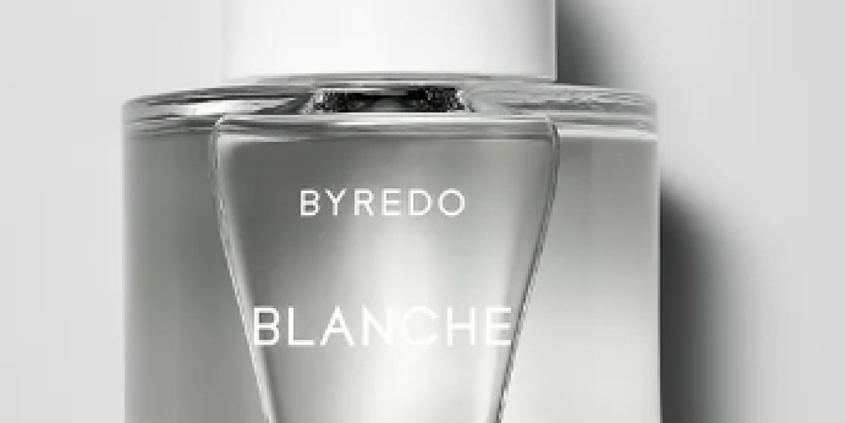 Byredo Blanche香氛帶來溫柔皂香，極簡瓶身詮釋白色浪漫