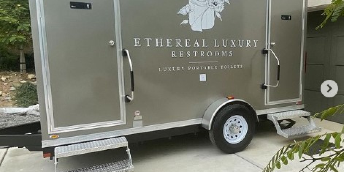 Maintaining Portable Toilets: Tips and Tricks