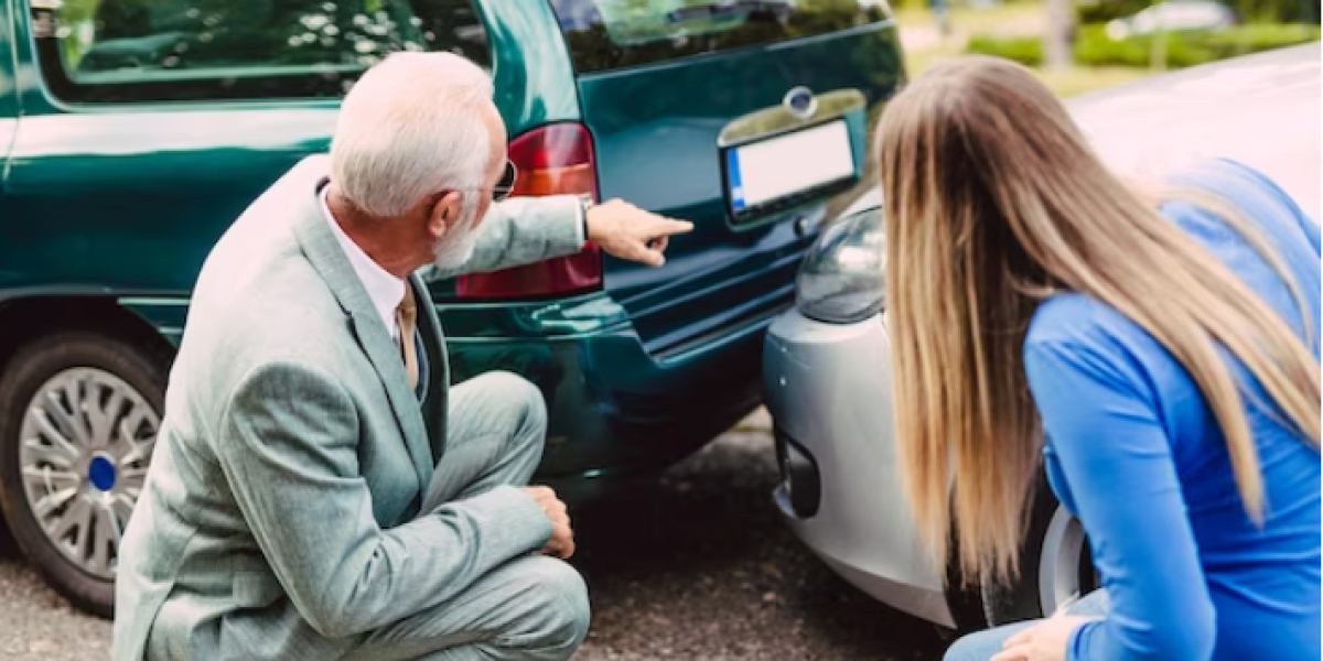 Right Car Accident Lawyer in Virginia: Key Factors to Consider
