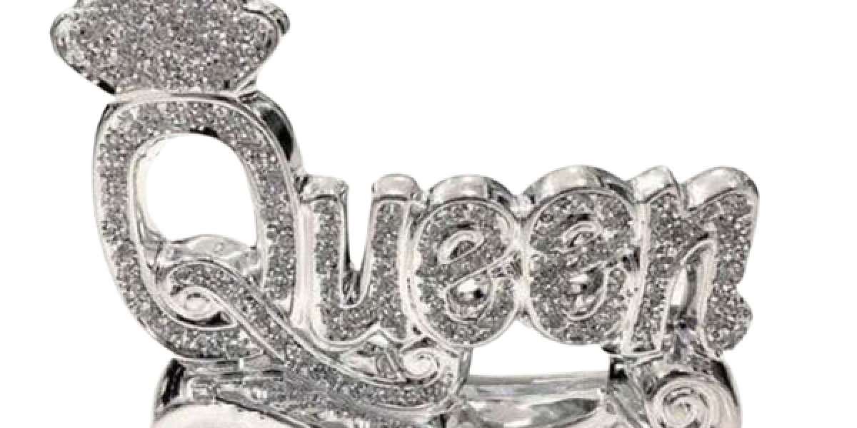 The Exquisite Elegance of a Crushed Diamond Queen Figurine