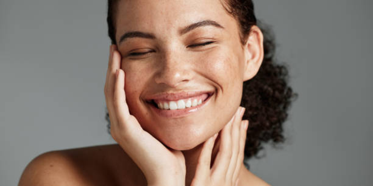 Illuminating Beauty: The Science Behind Skin Whitening Creams