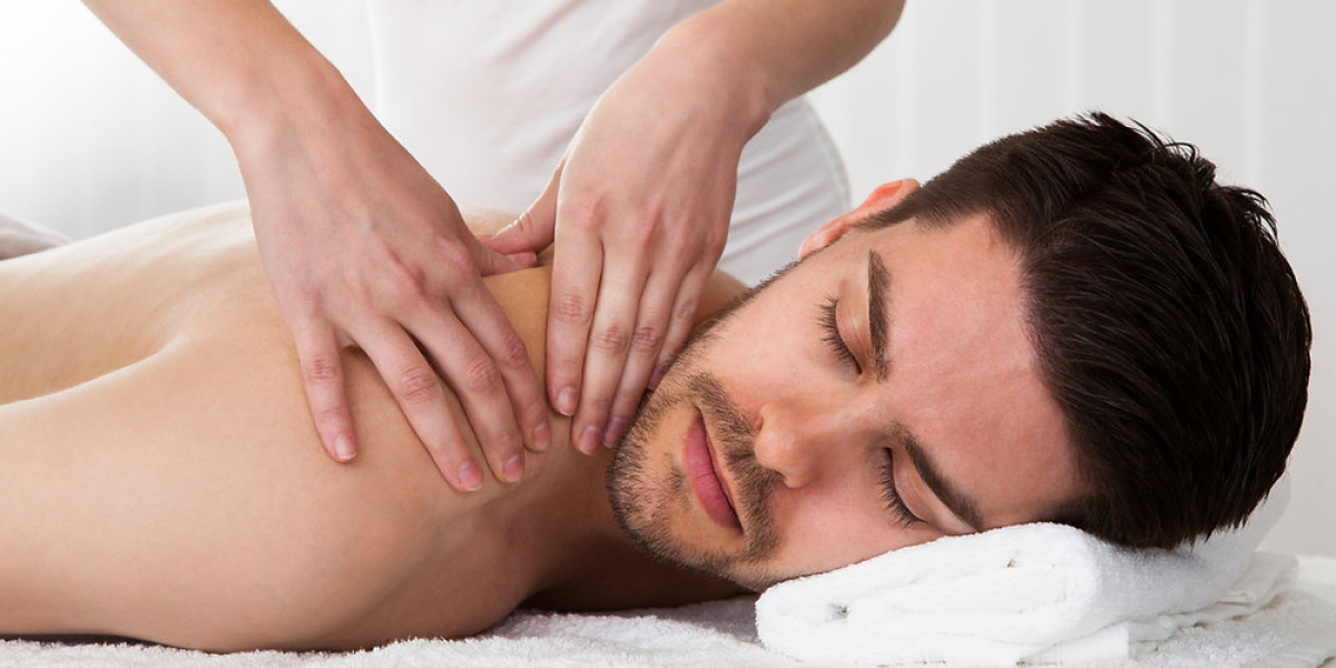 Love is in the Air: A Guide to Dating in Universal City