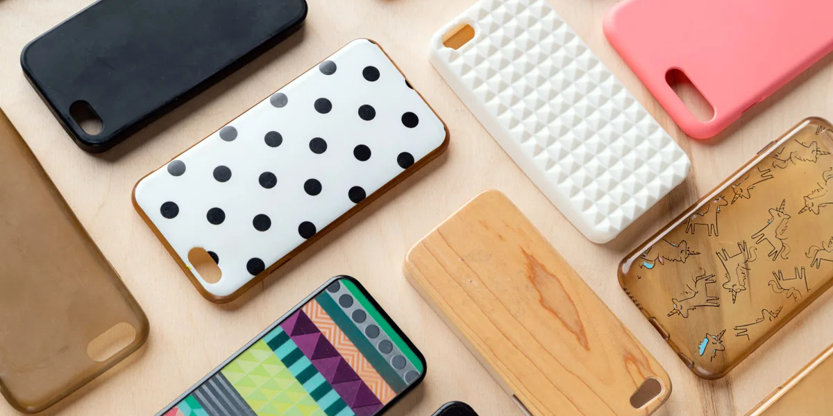 There are six methods you can use to protect your smartphone.