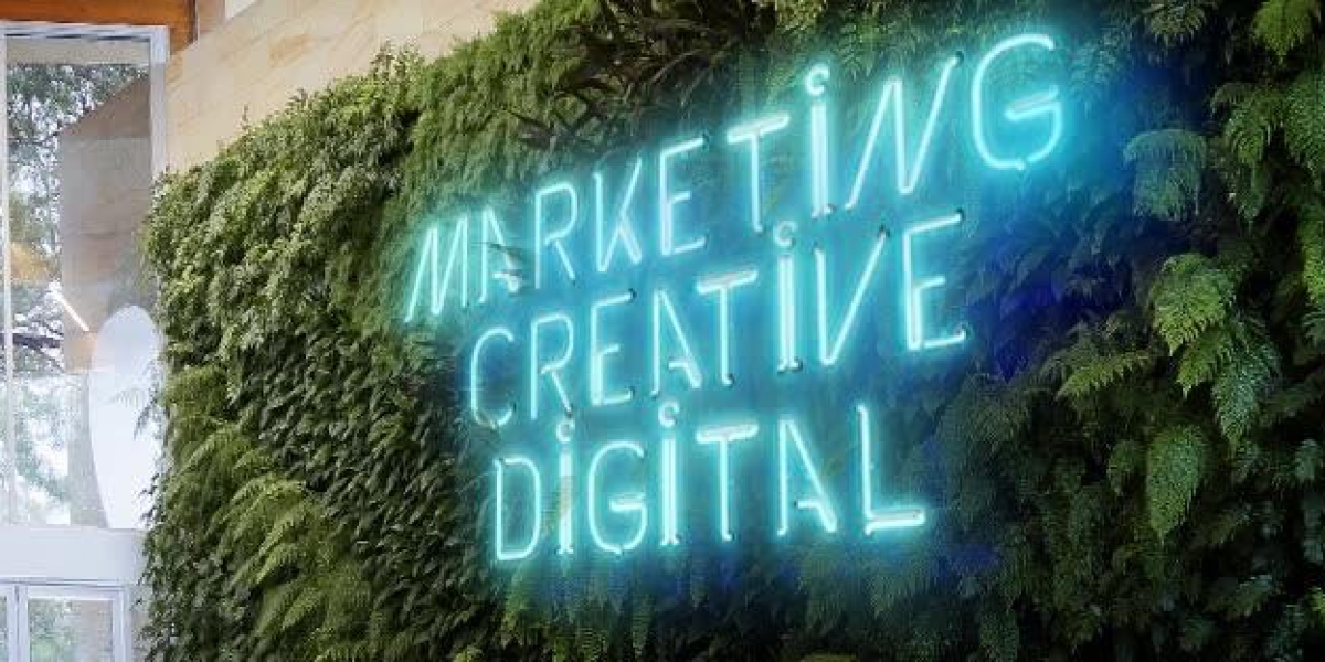 Exploring Innovation and Creativity with Gavin Flannery: The Mind Behind MyRobotMonkey