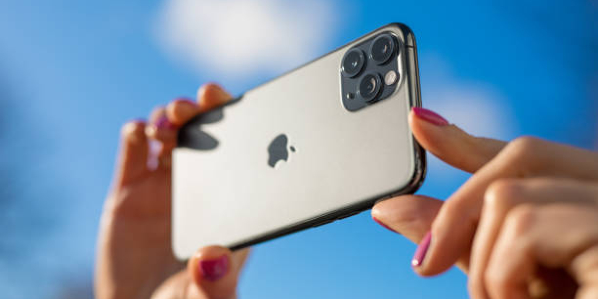 Quality repair, satisfaction guarantee. Your iPhone always in good hands.