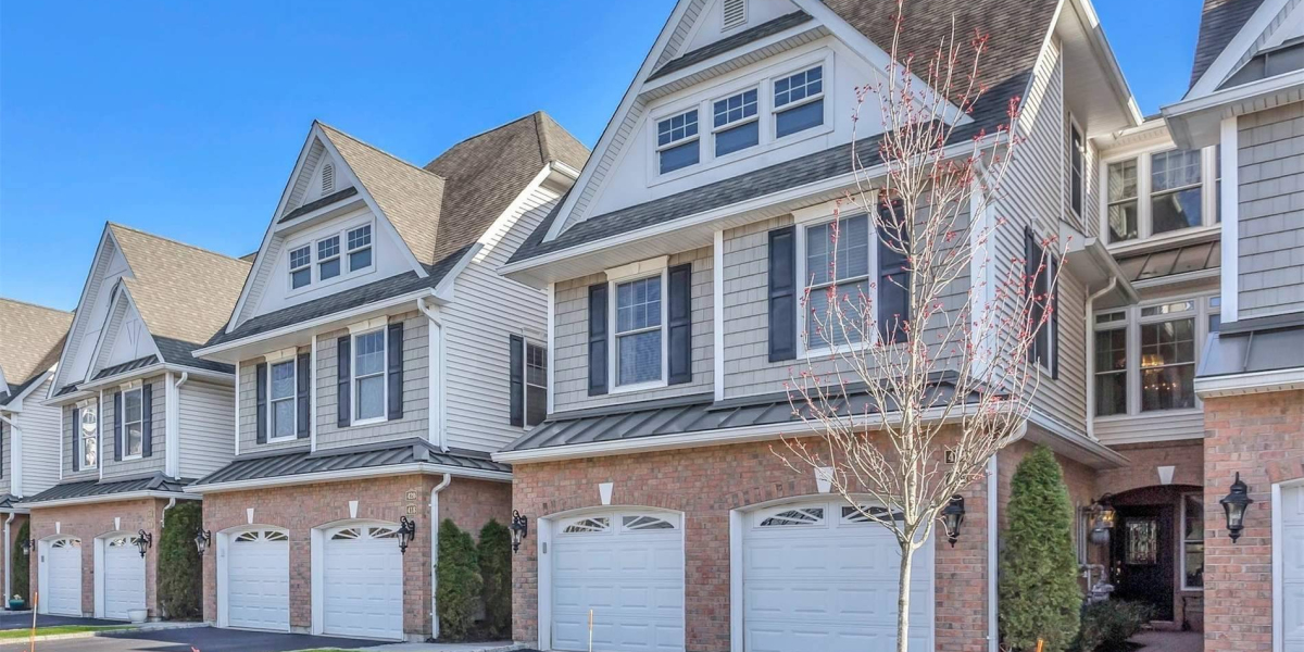 2 Bedroom Condo for Sale | Westbury condos for sale