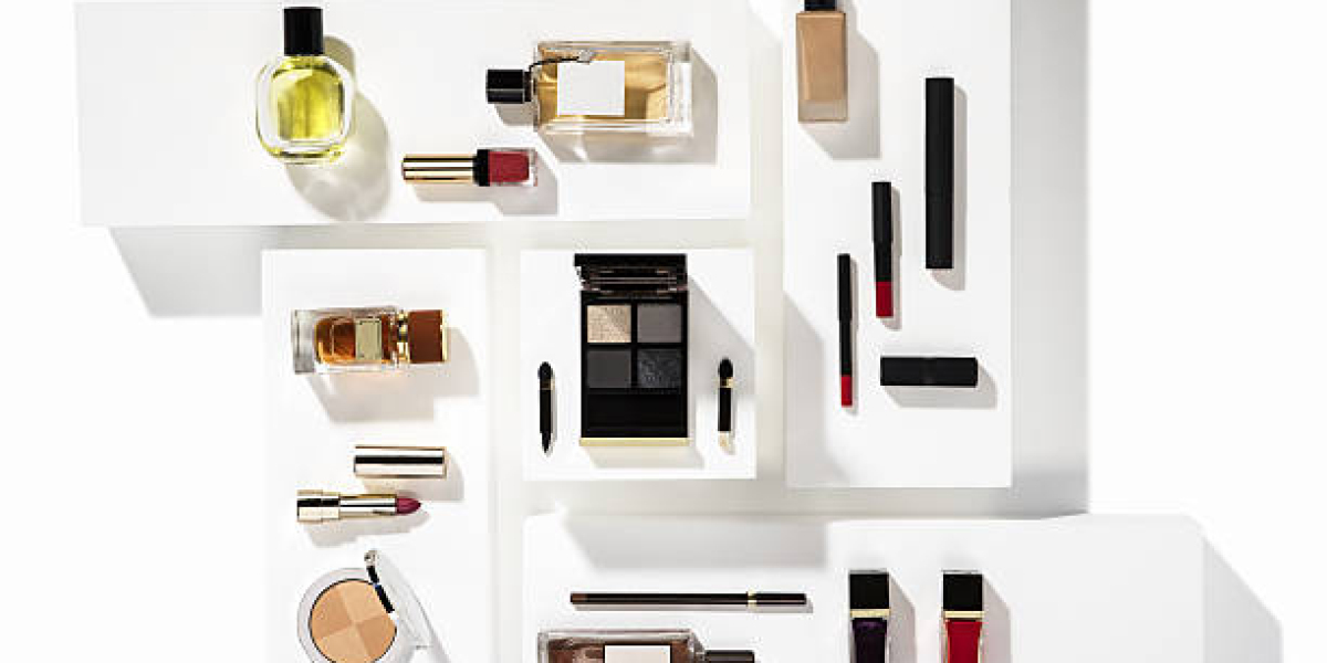 Premium Cosmetics Market To Record Ascending Growth By 2032