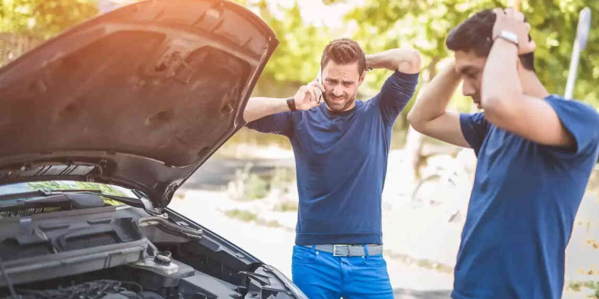 Top 10 Must-Know Tips for Handling Vehicle Breakdowns in Seattle