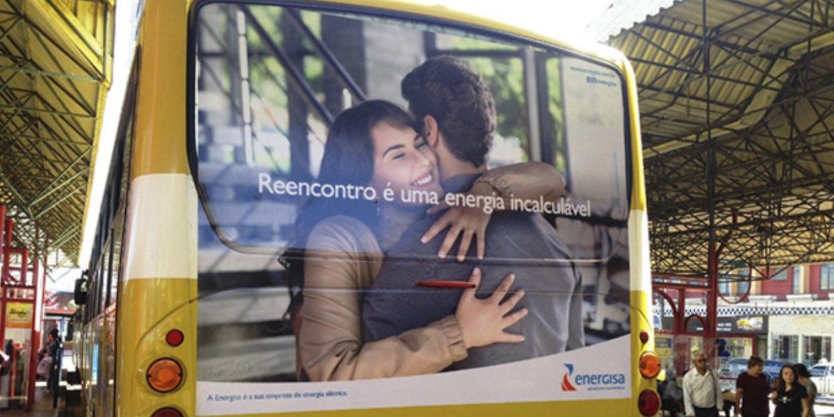 Publicidade em Autocarros: Mais do que um Anúncio